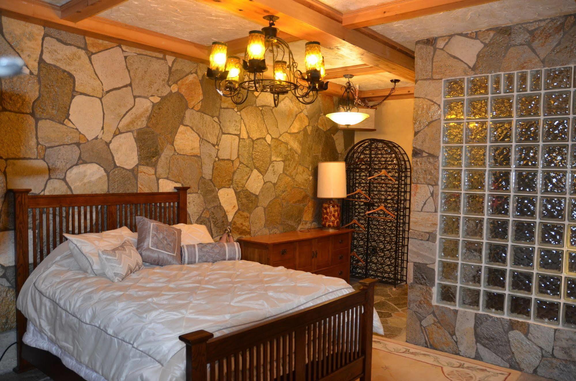 Where Eagles Fly Bed & Breakfast Elk Point Extérieur photo